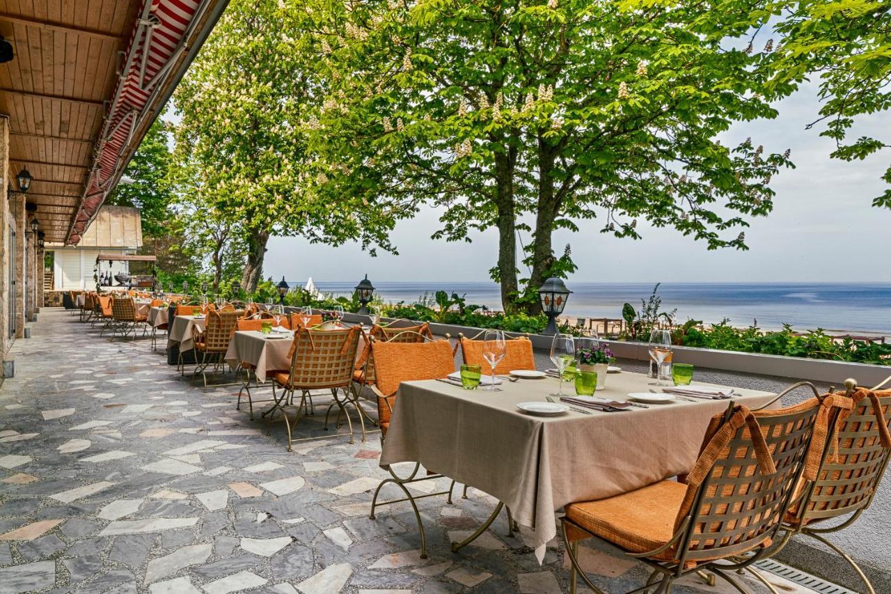 Baltic Beach Hotel & Spa Jūrkalne Extérieur photo The restaurant