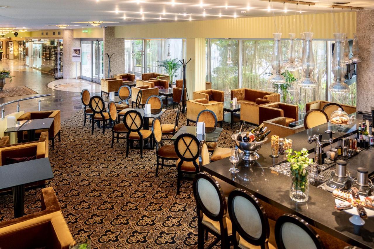 Baltic Beach Hotel & Spa Jūrkalne Extérieur photo The lobby bar